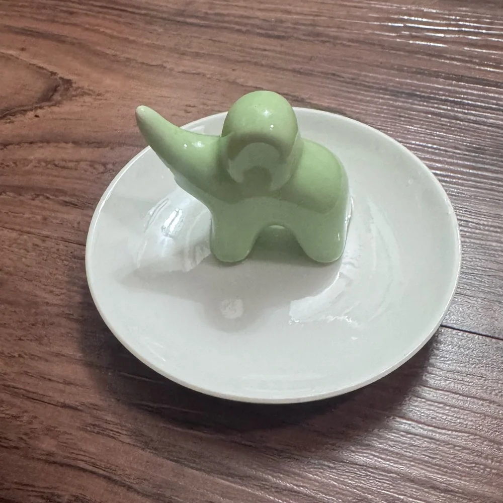 White Green Elephant Jewelry Trinket Tray